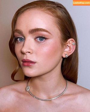 Sadie Sink photo #0175