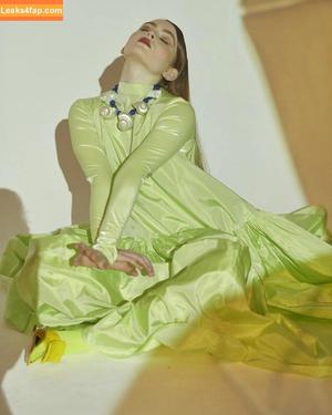 Sadie Sink photo #0299