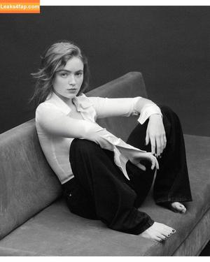 Sadie Sink photo #0357