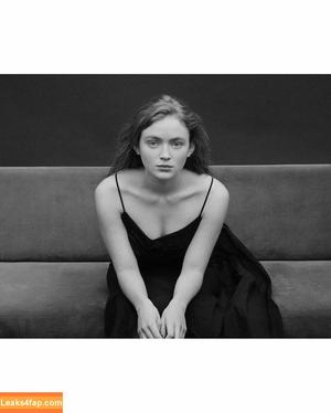 Sadie Sink photo #0358