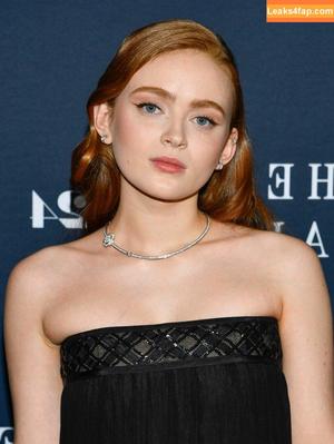 Sadie Sink photo #0400