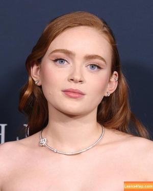 Sadie Sink photo #0405