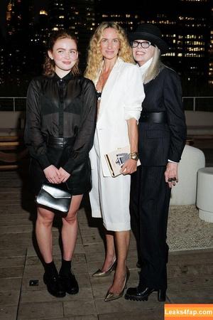 Sadie Sink photo #0505