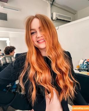 Sadie Sink photo #0585