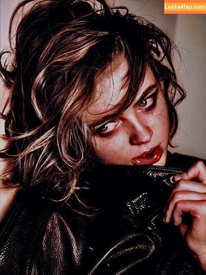 Sadie Sink photo #0648