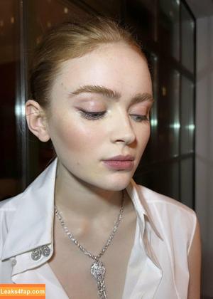 Sadie Sink photo #0700