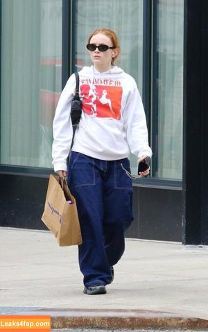 Sadie Sink photo #0718