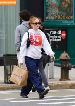 Sadie Sink photo #0720