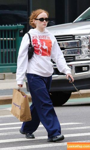 Sadie Sink photo #0721