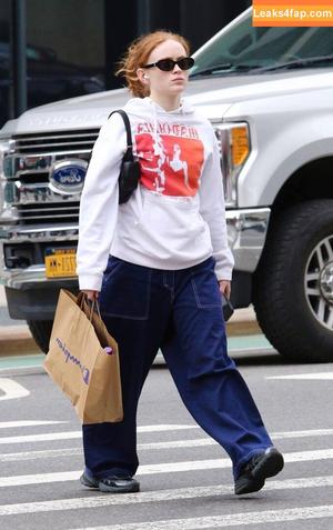 Sadie Sink photo #0724