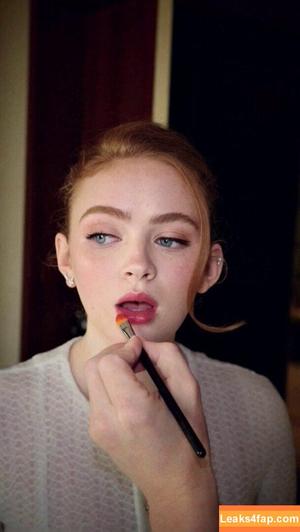 Sadie Sink photo #0909