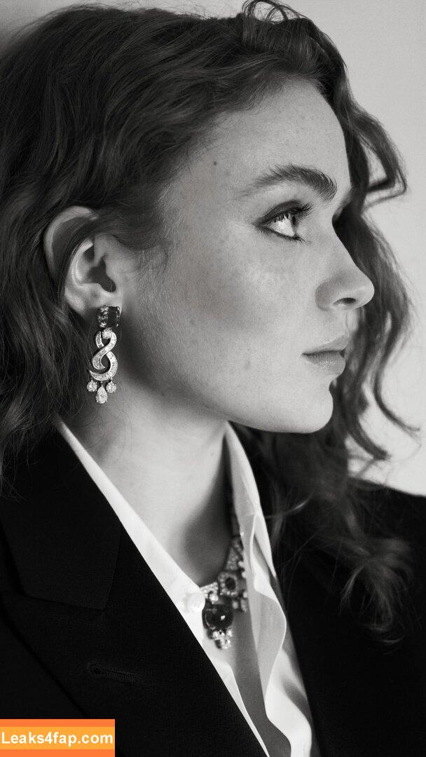 Sadie Sink / sadiesink / sadiesink_ слитое фото фото #1313
