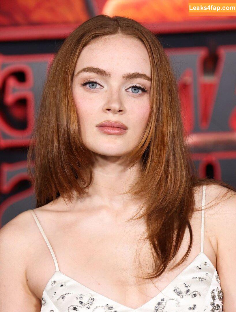 Sadie Sink / sadiesink / sadiesink_ слитое фото фото #1377