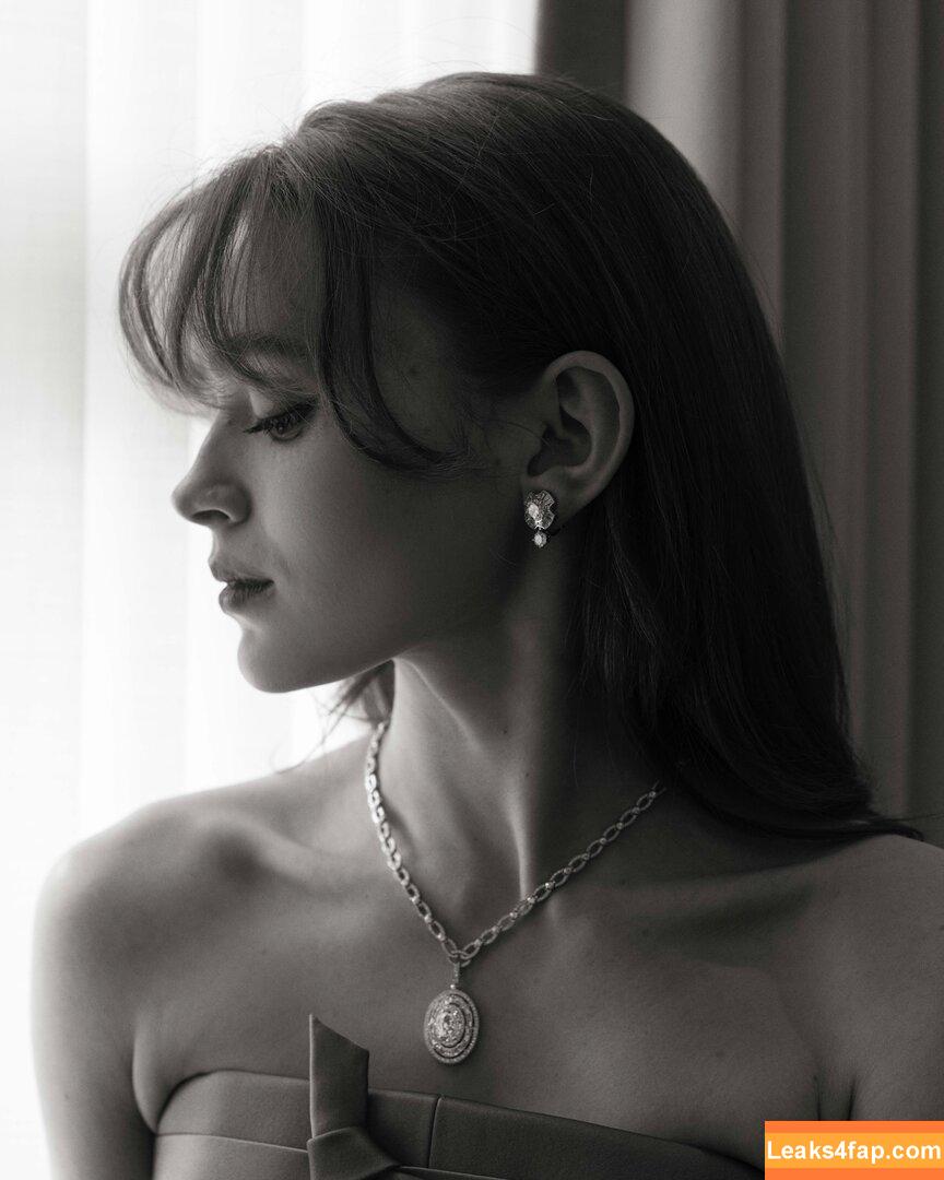 Sadie Sink / sadiesink / sadiesink_ / sadiesinkofficial leaked photo photo #1475