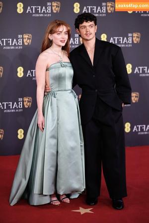 Sadie Sink фото #1500