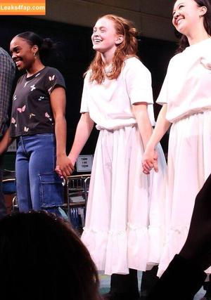 Sadie Sink photo #1632