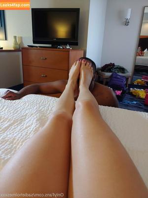 sadieholmesxxx photo #0005