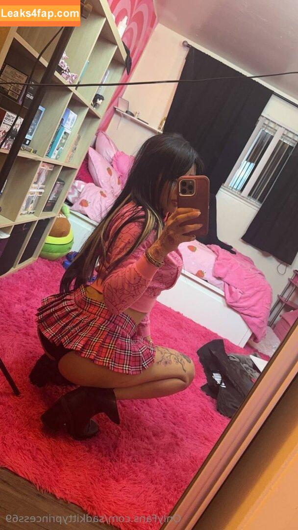 sadkittyprincess69 / sincerely__sammi leaked photo photo #0071