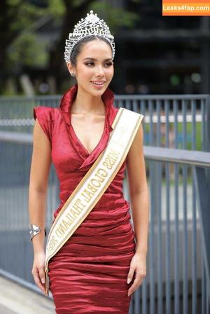 Saffron Maya Snook photo #0027