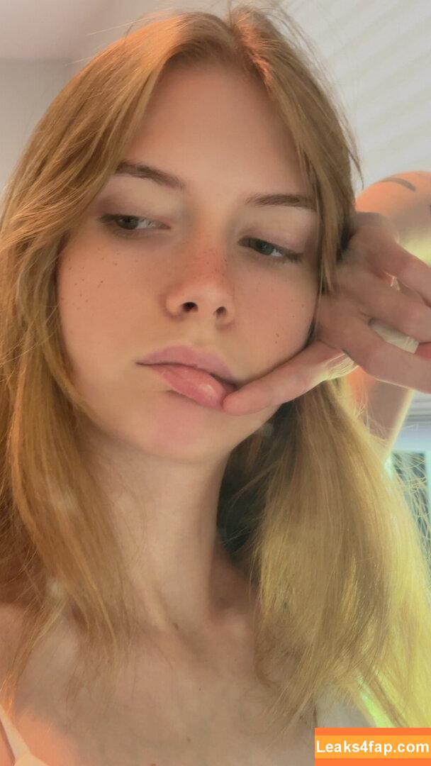 sagelovess / sagelove leaked photo photo #0045