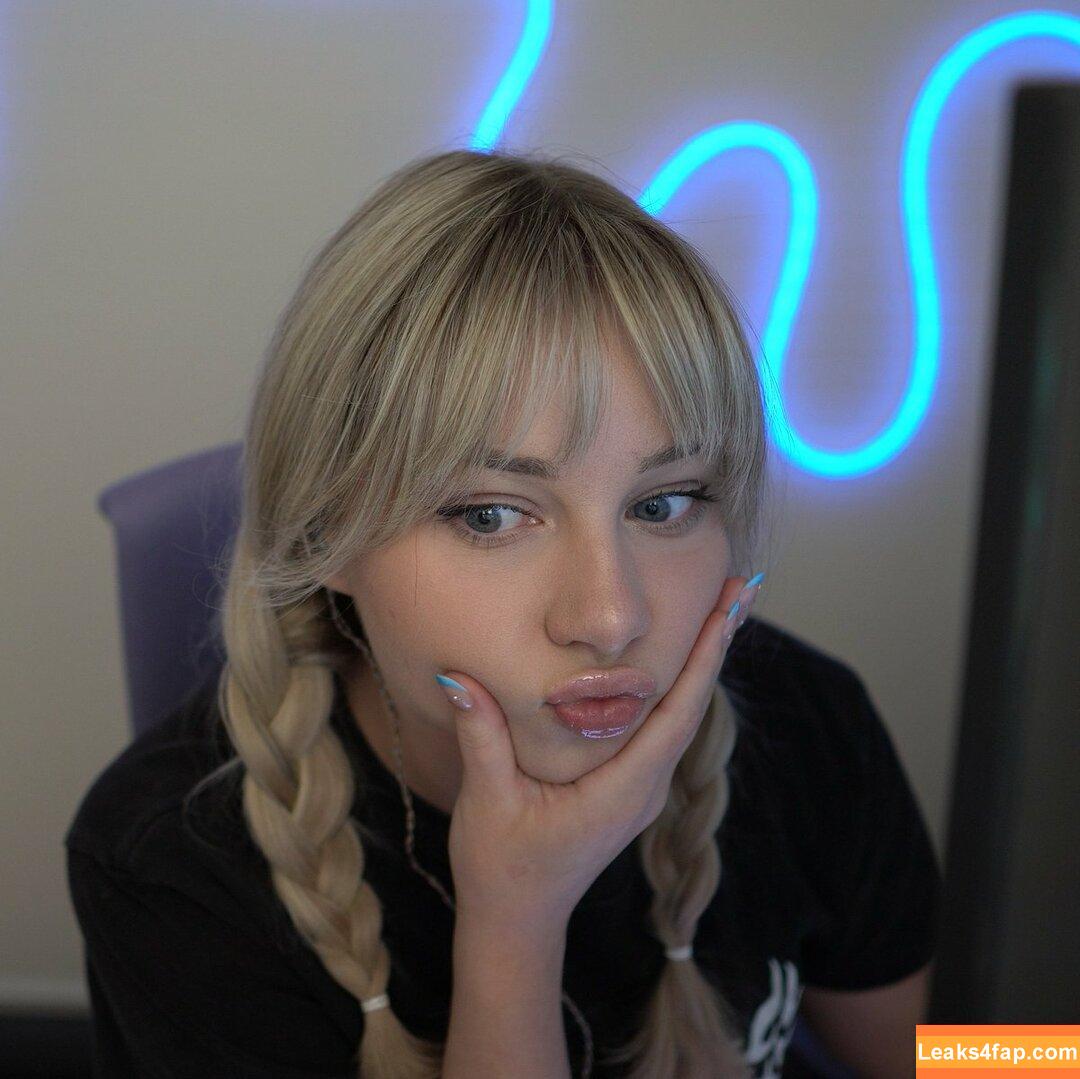Sagemommy / Jessick / sagemommy69 / sagemommy_69 / sagemommysucks / uwumommysage leaked photo photo #0192