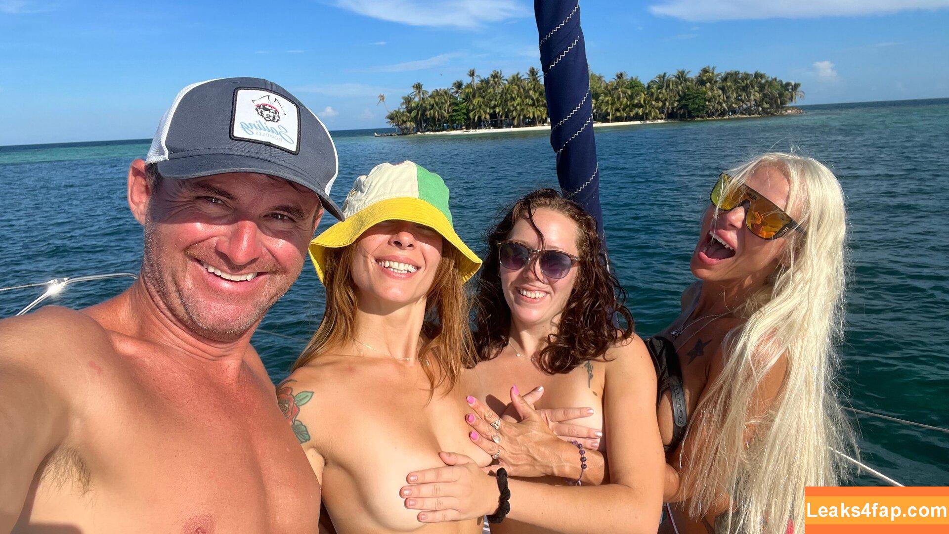 Sailing Doodles / sailingdoodles / sailingwithamanda / thedoods leaked photo photo #0008