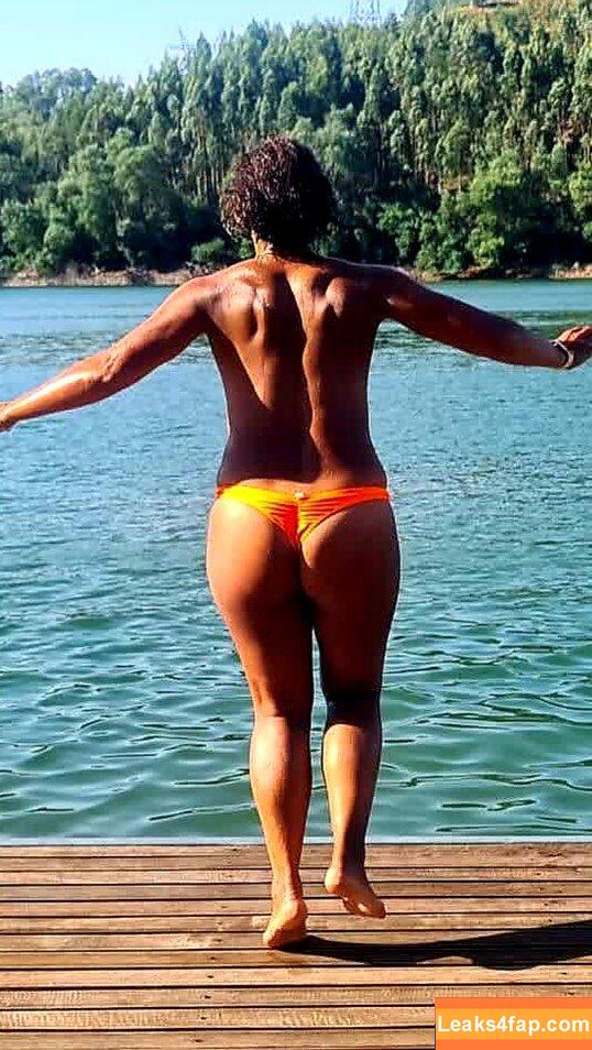 Saira Khan / iamsairakhan / sairasbum leaked photo photo #0018