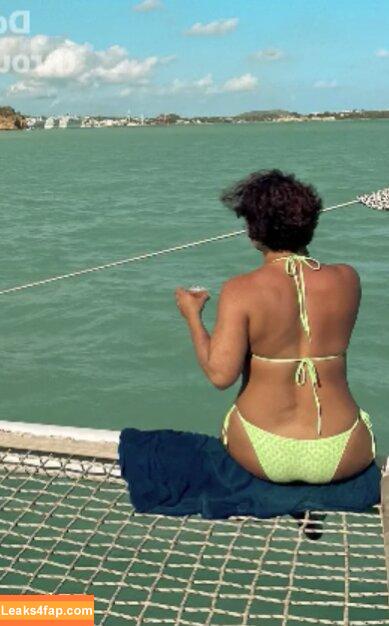 Saira Khan / iamsairakhan / sairasbum leaked photo photo #0055