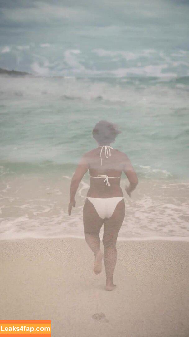 Saira Khan / iamsairakhan / sairasbum leaked photo photo #0064