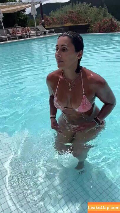 Saira Khan / iamsairakhan / sairasbum leaked photo photo #0080