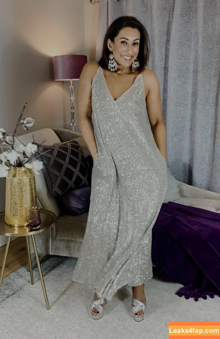 Saira Khan / iamsairakhan / sairasbum leaked photo photo #0119