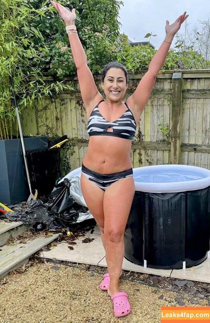 Saira Khan / iamsairakhan / sairasbum leaked photo photo #0280