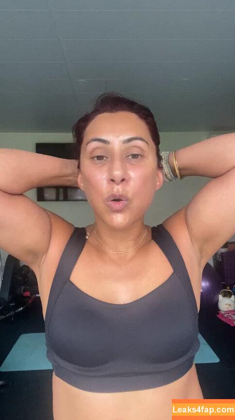 Saira Khan / iamsairakhan / sairasbum leaked photo photo #0296