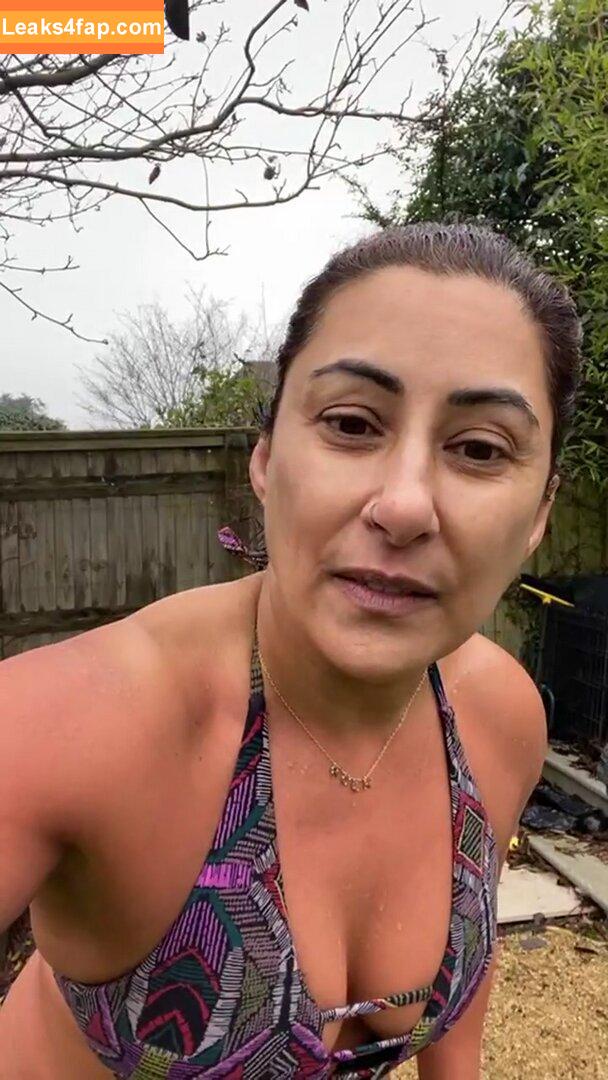 Saira Khan / iamsairakhan / sairasbum leaked photo photo #0304