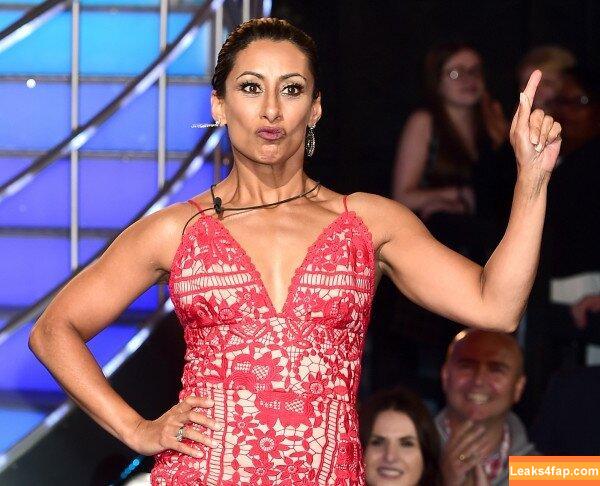 Saira Khan / iamsairakhan / sairasbum leaked photo photo #0356