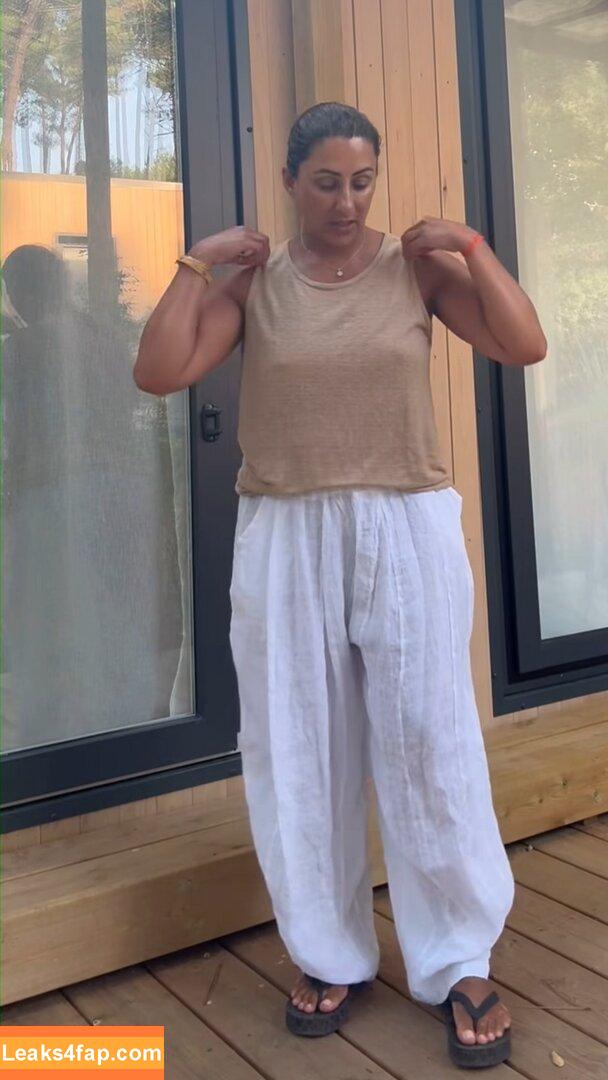 Saira Khan / iamsairakhan / sairasbum leaked photo photo #0417