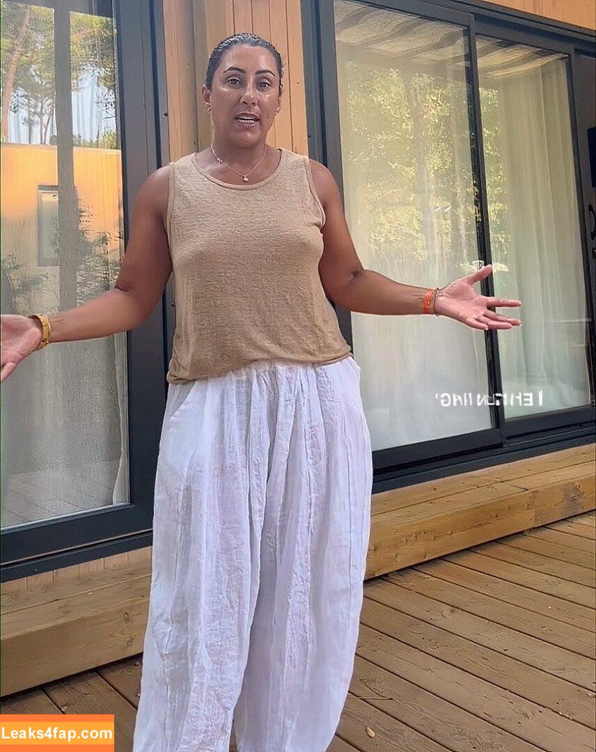 Saira Khan / iamsairakhan / sairasbum leaked photo photo #0420