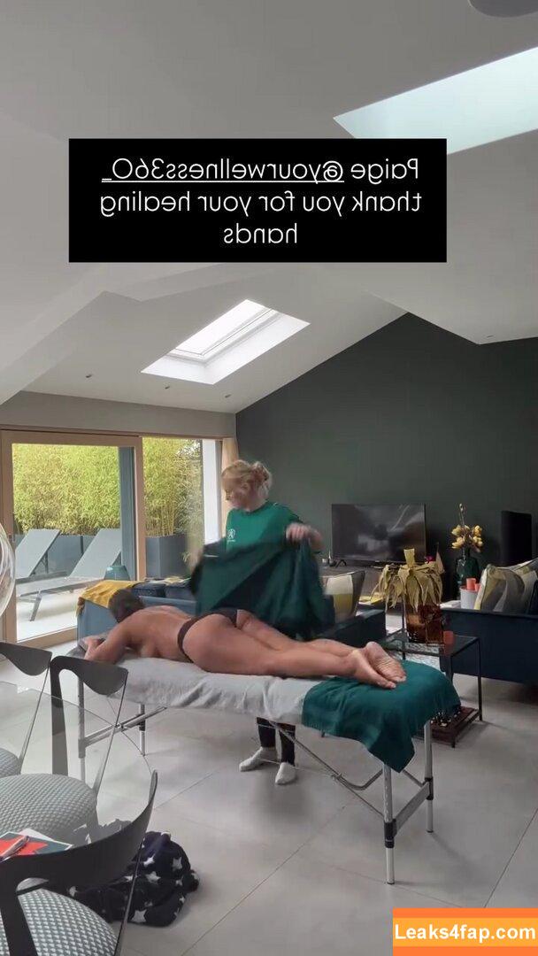 Saira Khan / iamsairakhan / sairasbum leaked photo photo #0432