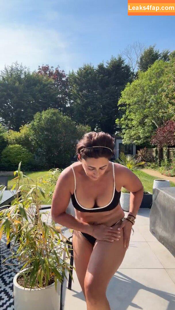Saira Khan / iamsairakhan / sairasbum leaked photo photo #0465