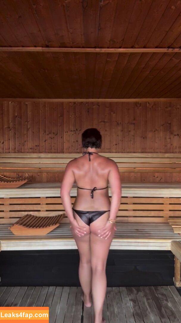 Saira Khan / iamsairakhan / sairasbum слитое фото фото #0468