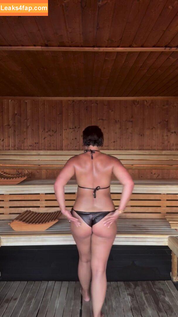 Saira Khan / iamsairakhan / sairasbum слитое фото фото #0469