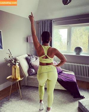 Saira Khan photo #0005