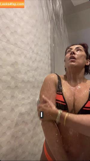 Saira Khan photo #0044