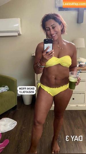 Saira Khan photo #0076