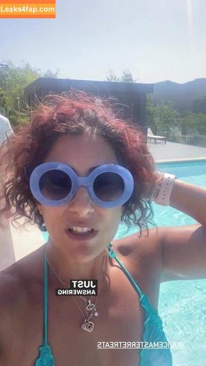 Saira Khan photo #0077