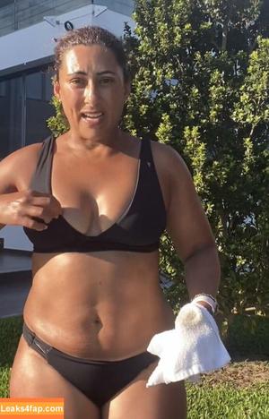 Saira Khan photo #0384