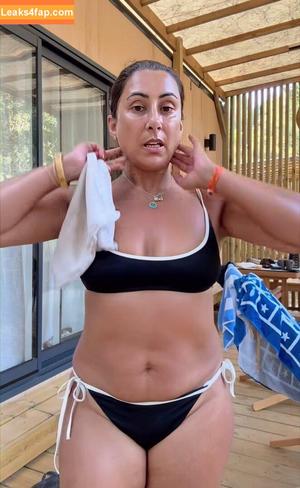 Saira Khan photo #0408