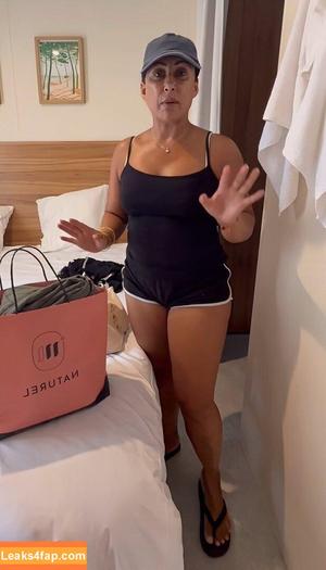 Saira Khan photo #0411