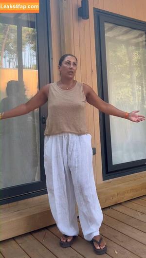 Saira Khan photo #0418