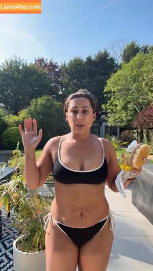 Saira Khan photo #0458